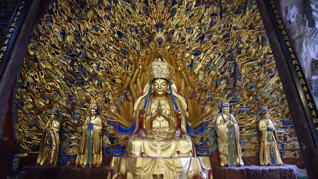 What caused buddhism to lose favor with the chinese government?